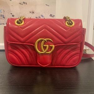 GUCCI GG MARMONT SMALL SHOULDER BAG / Perfect condition!